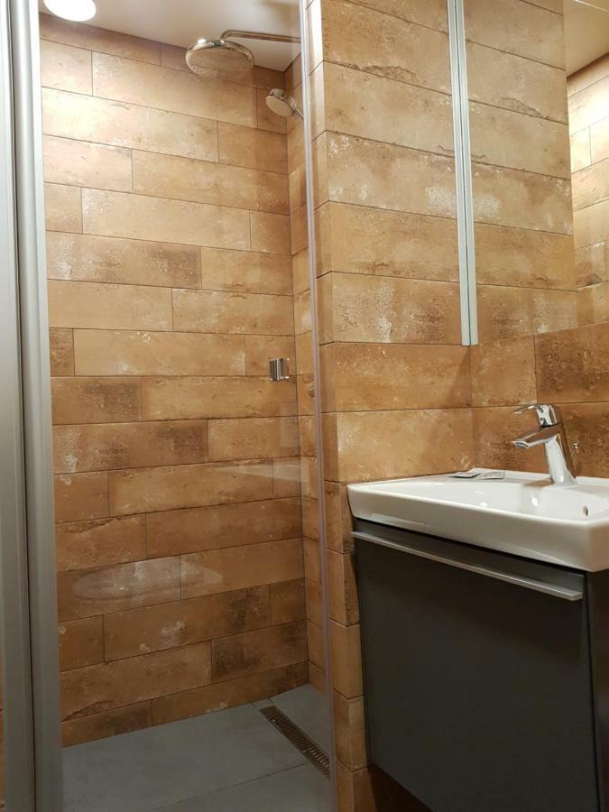 Mona Apartamentai Telšiai Exteriér fotografie
